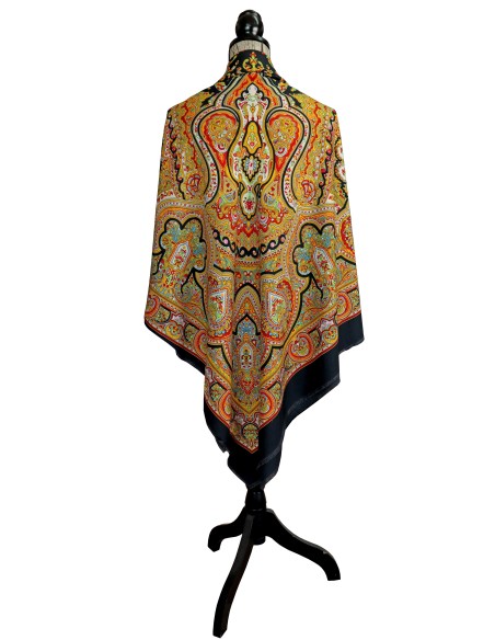 Mantón Viscosa Cien Colores A DOBLE CARA. Oferta y Comprar en TrajeRegional.com