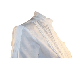 Blusa Clara en blanco o en crudo para traje regional de mujer 2