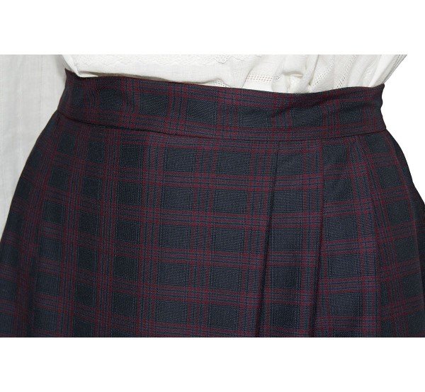 Compra online tu falda Folia para traje regional. Envíos en 24h.