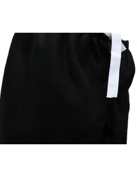 Detalle cintura negrilla